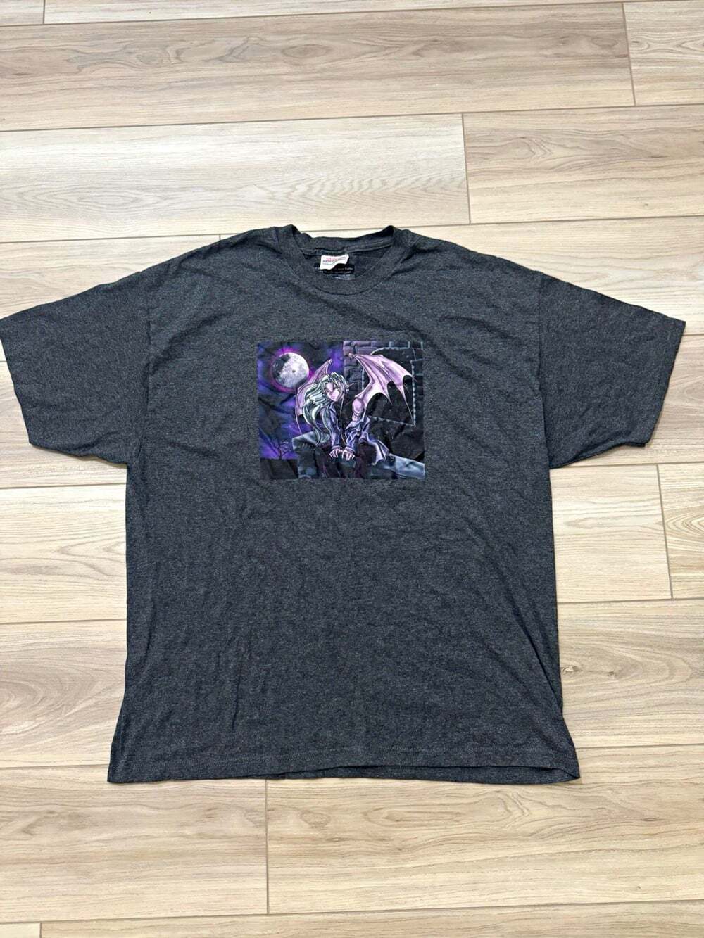 Vintage 2003 Anime Gargoyle Vampire Graphic Tee Hanes Heavyweight XL Gray